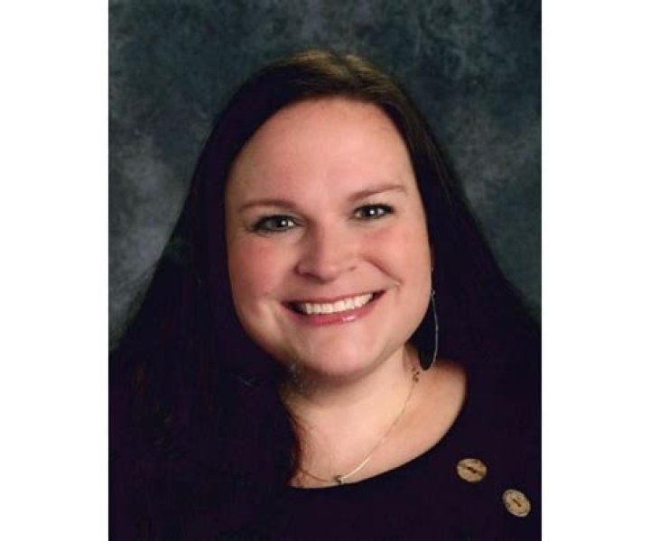 Sadly! Alison Armstrong Obituary And Death News; Resident Of Sun Prairie Wisconsin Passes Away, Community Grieves the Passing