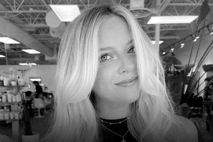 Annabelle Ham Net Worth: Details About YouTube, Car, Age, Accident, Bio