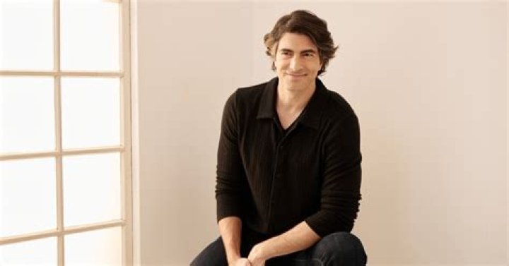 Brandon Routh Net Worth: Details About Age, and, Movies, TV, Wife, Shows