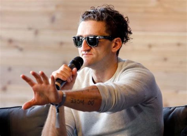 Casey Neistat Net Worth: Details About YouTube, Career, Age, Car, Income