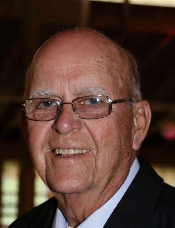 Tragic Loss! Dave Granchi Obituary News: Painesville, Ohio Mourns Beloved Resident and Softball Coach After Brave 17-Month Battle with Cancer