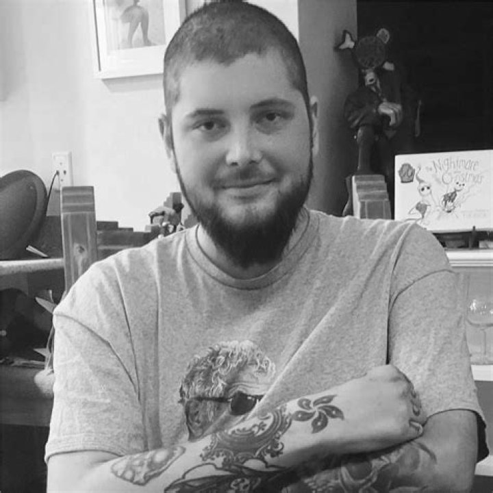 Izzy Wilson: Obituary Reveals Cause of Death Linked to Viral Video Full of Accidents