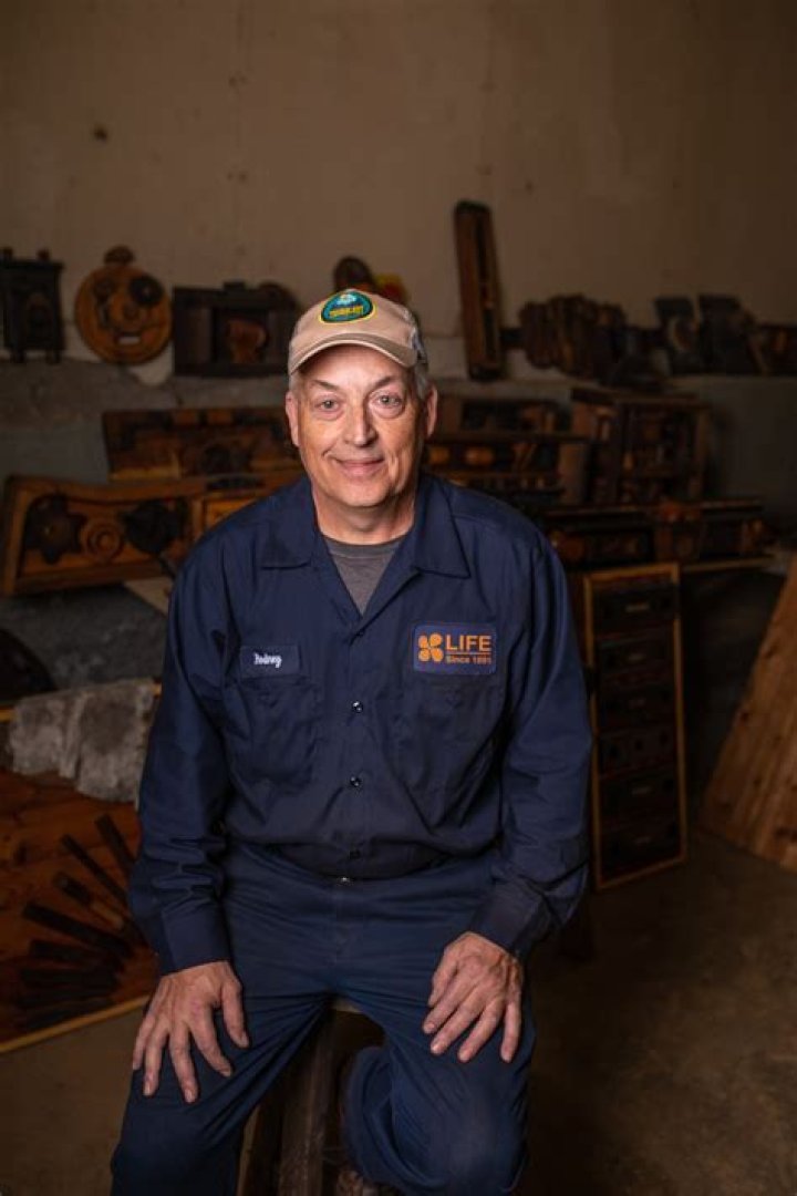 Mike Zinck Lunenburg Obituary News: Cherished Resident’s Unexpected Passing Leaves Nova Scotia Community in Loving Memory