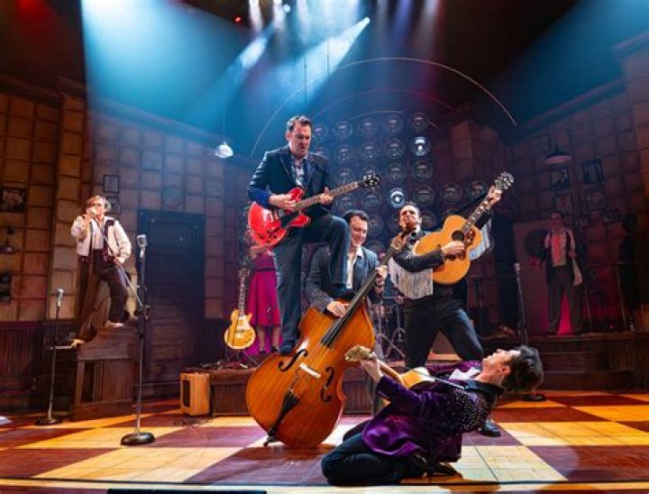 Talented Actor Grant Luebke at Walnut Theatre Died : Know What Happened?