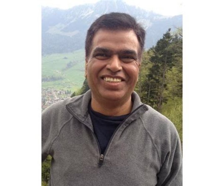 Vijay Kumar Bhalla Obituary, a beloved member of the Burlington, Massachusetts community